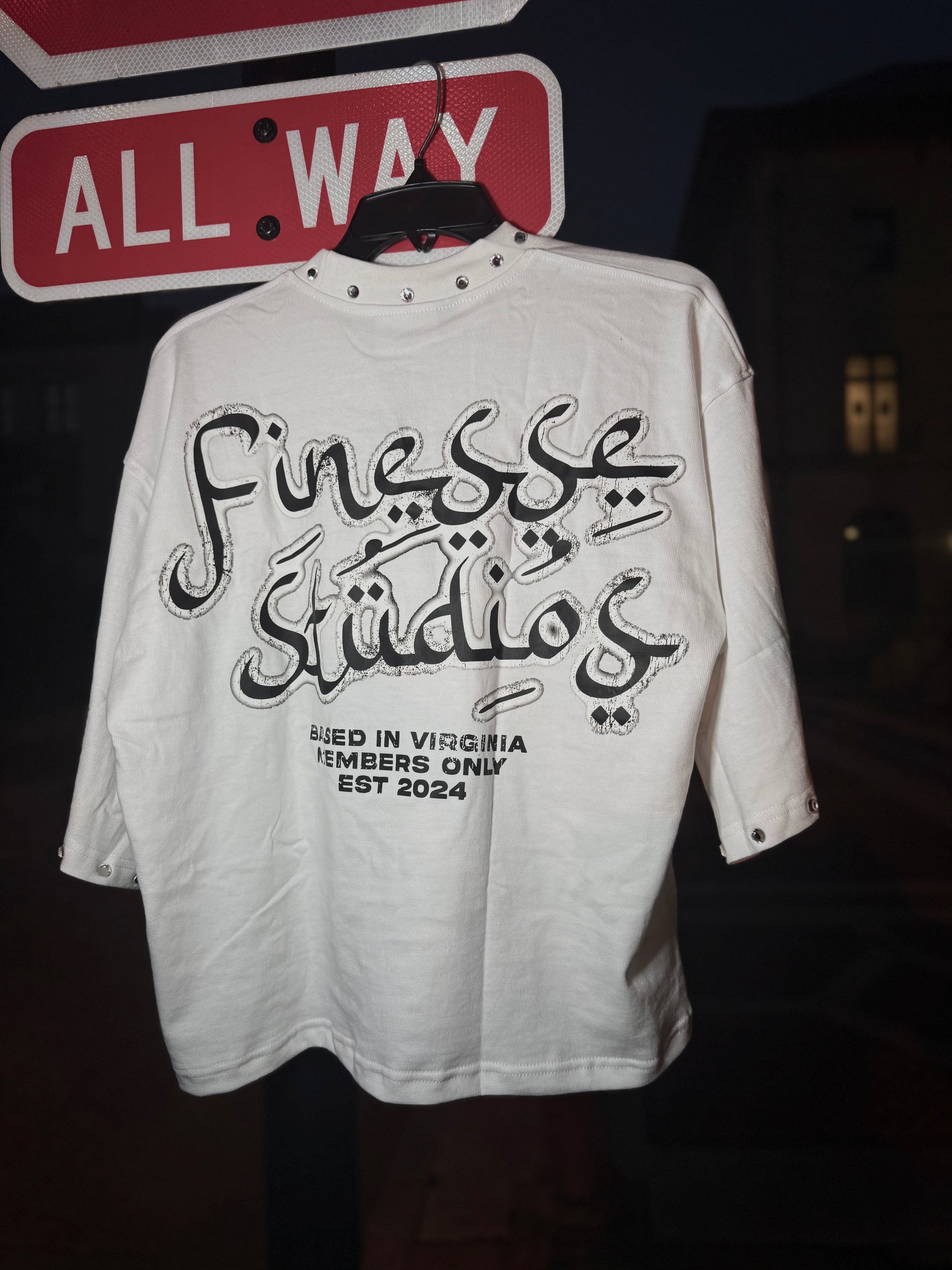 White Rhinestones “Finesse Studios” Çropped Shirts